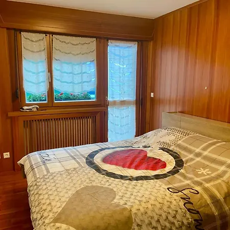 Fedelia A Vicino Al Centro