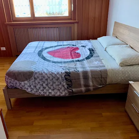 Fedelia A Vicino Al Centro Apartament Tarvisio